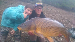 Illustration Stage de pêche à la carpe jeune / enfants en Aveyron